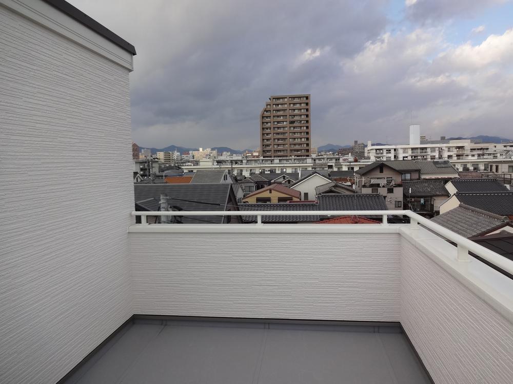 Balcony. Local (12 May 2013) Shooting