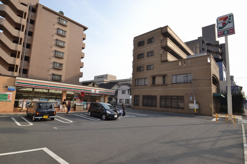 Convenience store. 110m to Seven-Eleven Hiroshima hospital Nishiten (convenience store)