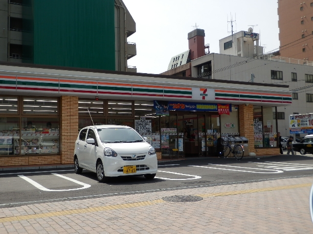 Convenience store. Seven-Eleven Hiroshima Kokutai-ji-cho store (convenience store) to 174m