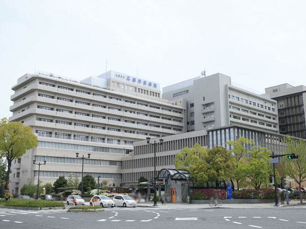 Surrounding environment. Hiroshima City Hospital (about 370m ・ A 5-minute walk)