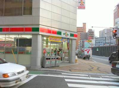Convenience store. Thanks Hiroshima Sakaimachi store up (convenience store) 166m