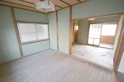 Living and room. It is 6 Pledge of spread. It is scheduled to clean tatami enters.