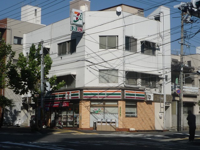 Convenience store. Seven-Eleven Hiroshima Sumiyoshi-cho, store (convenience store) up to 75m