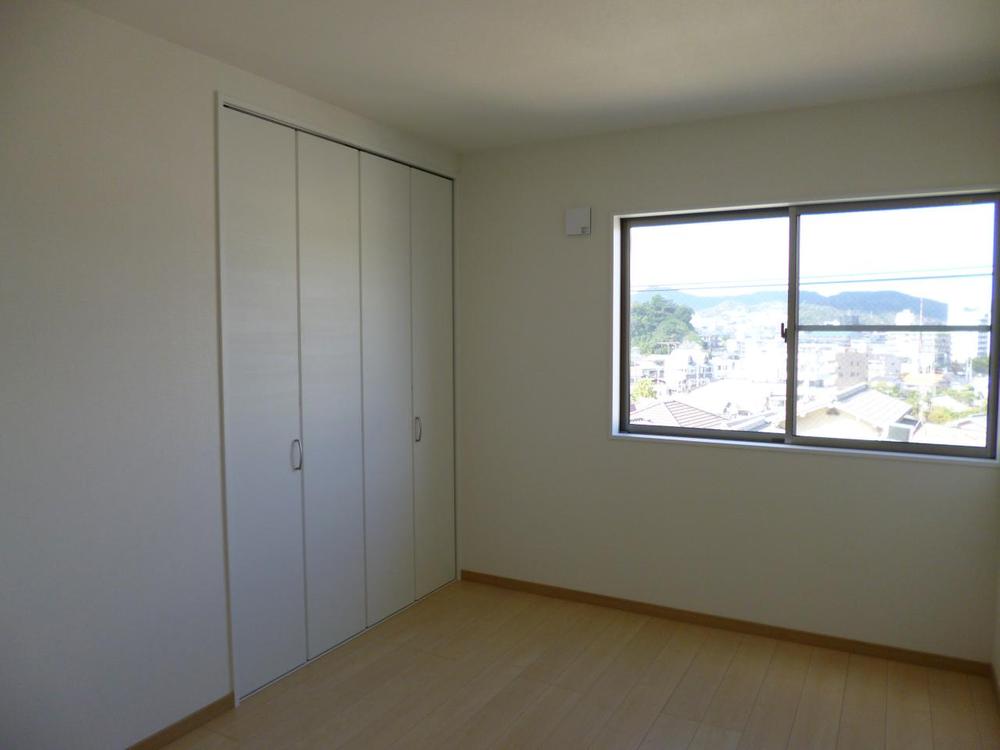 Non-living room. (September 2012) shooting