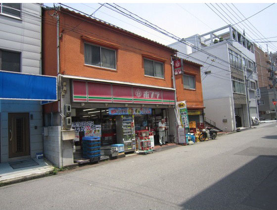 Convenience store. 193m to poplar (convenience store)
