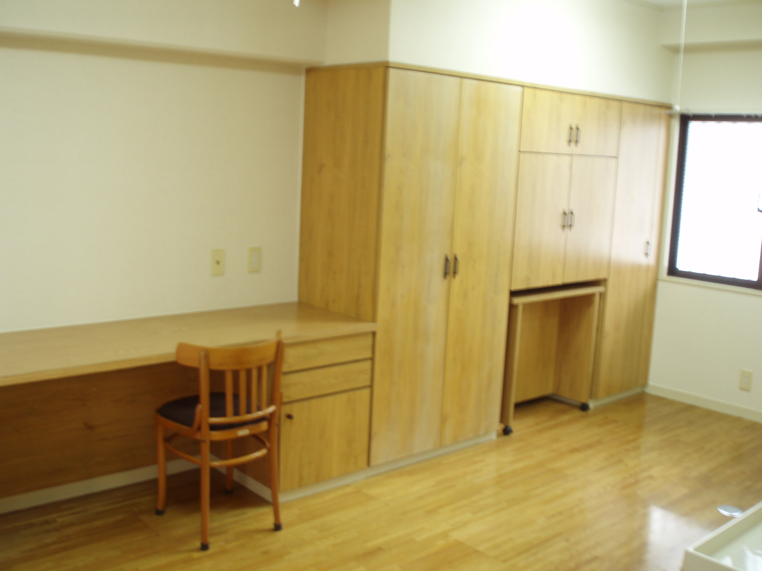 Living and room. Desk, with cupboard