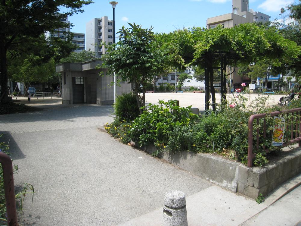 park. Enomachi park