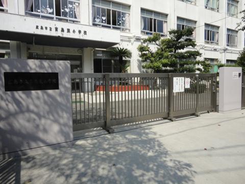 Primary school. Yoshijimahigashi until elementary school 388m