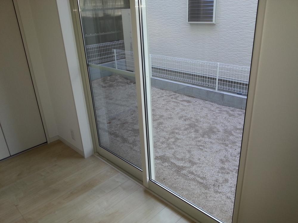 Garden. Local (11 May 2013) Shooting