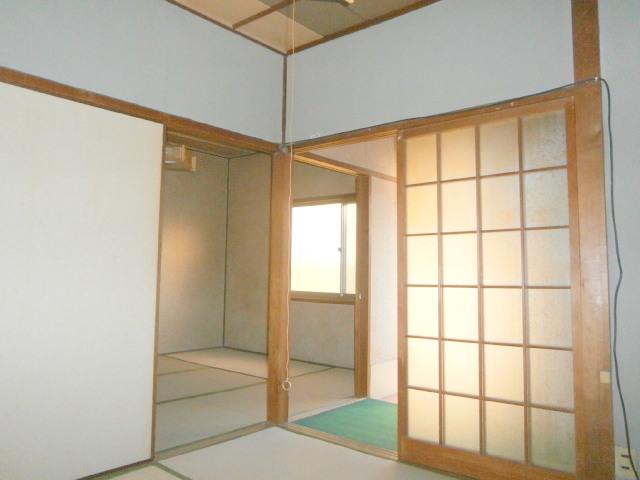 Other room space