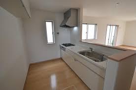 Same specifications photo (kitchen). But it is just now under construction, You can look at the model house of the same specification. Please feel free to contact us. 