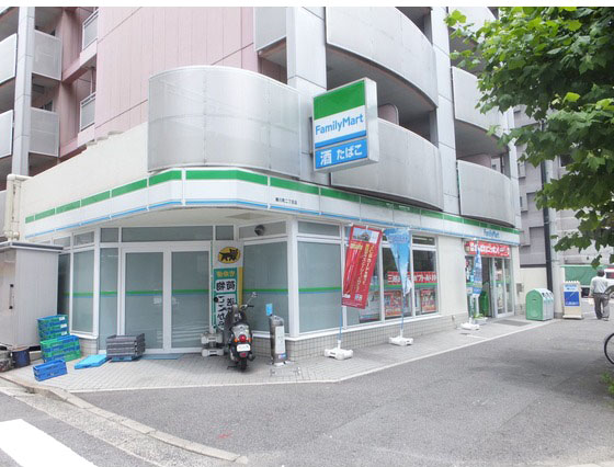 Convenience store. FamilyMart Yokogawa-cho-chome store up (convenience store) 37m