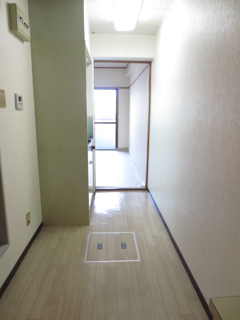 Other room space. Corridor space