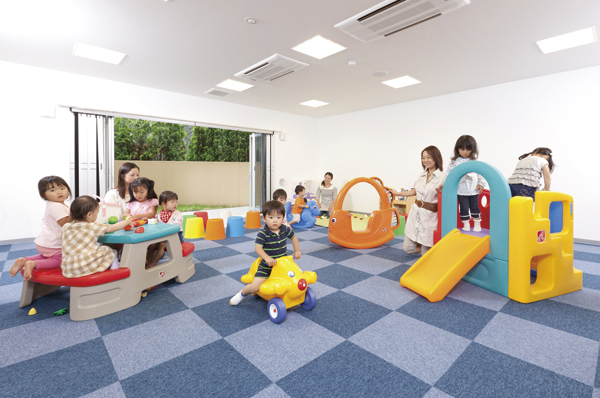 Building structure. Even the shared facilities are substantial, It is a big attraction of the same properties. Play cheerfully children even on rainy days in the Children's Room, It deepens also exchanges with mom friend! ! (free, Same specifications)