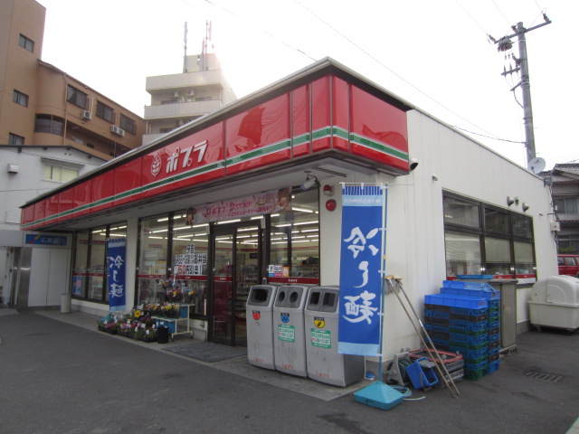 Convenience store. 400m to poplar (convenience store)