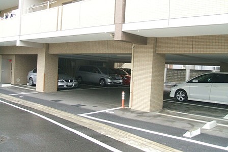 Parking lot