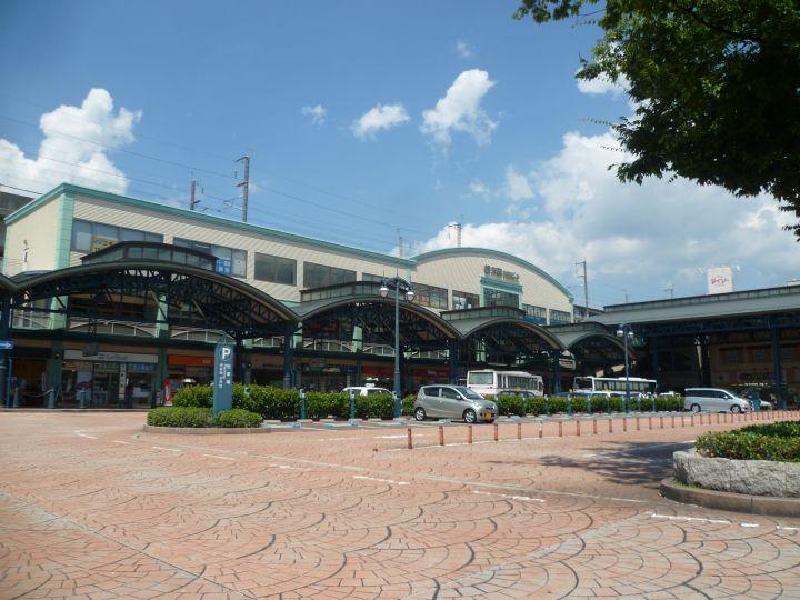 station. 2100m to Yokogawa Station