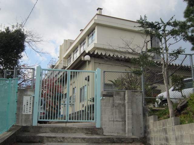 Primary school. Iguchi to elementary school (elementary school) 500m
