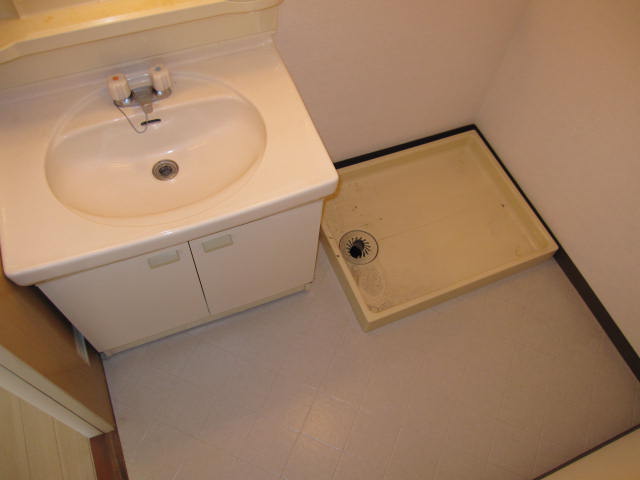 Washroom.  ☆ It is clean water around.