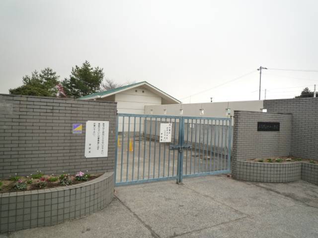 Primary school. Iguchi to elementary school (elementary school) 949m