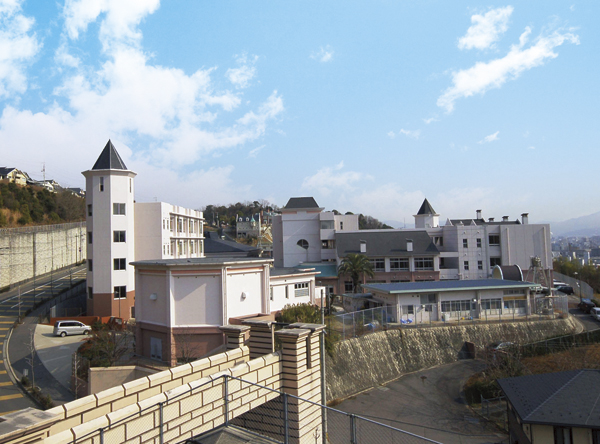 Primary school. 708m to Hiroshima City Takasu Elementary School (elementary school)