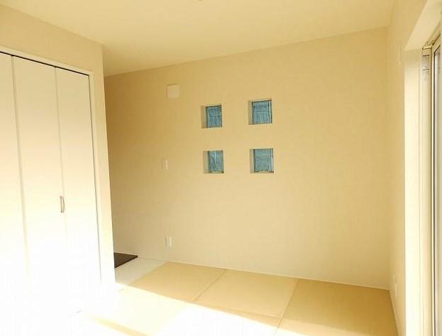 Non-living room. 4.5 Pledge tatami corner