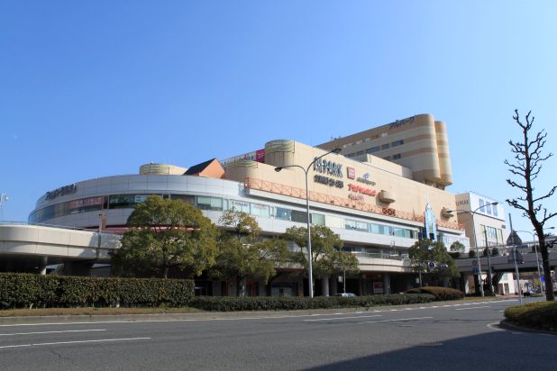 Shopping centre. 1580m to Hiroshima Arupaku store (shopping center)