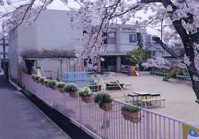 kindergarten ・ Nursery. Yahatahigashi nursery school (kindergarten ・ 269m to the nursery)