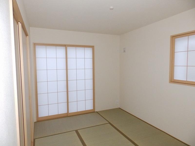 Non-living room. Japanese-style room 6 quires