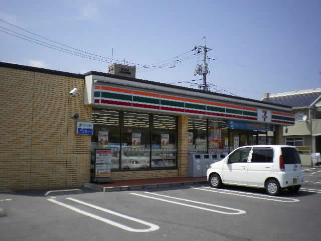 Convenience store. Seven-Eleven Hiroshima Itsukaichi thousand same store (convenience store) to 546m
