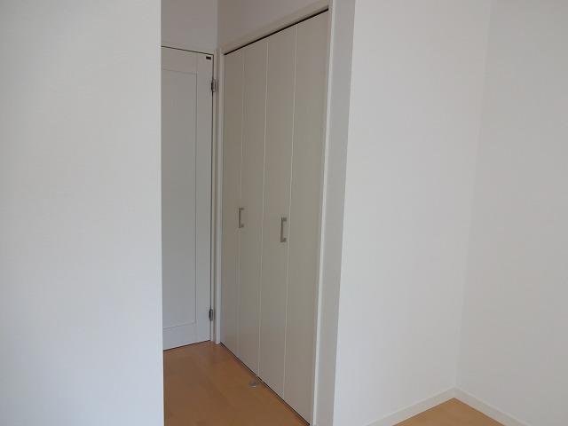 Receipt. The whole family you clean up well in the fall a lot storage! !