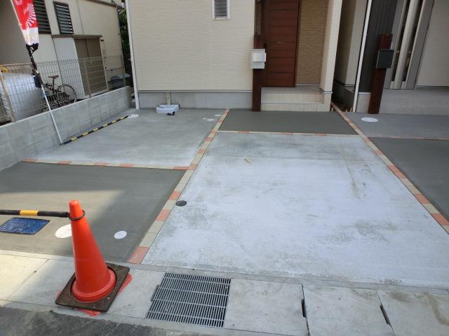 Parking lot. Local (August 2013) Shooting