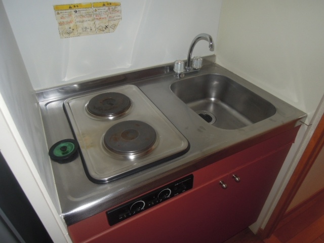 Kitchen. 2-neck mini kitchen with a stove ☆