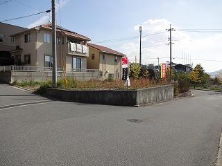 Local photos, including front road. It is a popular corner lot