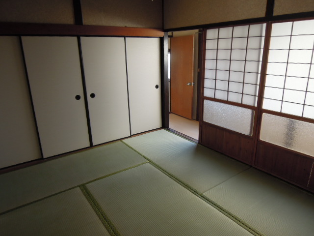 Living and room. tatami ・ Bran is re-covered already!