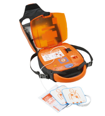 Common utility.  [Secom ・ AED package service] In the "Verdi Wu Station [Premier]", Introduced the AED (automated external defibrillator) for lifesaving give an electric shock to the victim fell down in ventricular fibrillation.  ※ Less than, All Listings equipment image is the same specification