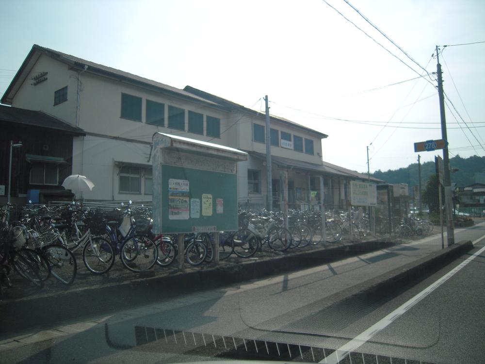 station. 200m until Yoshiura Station