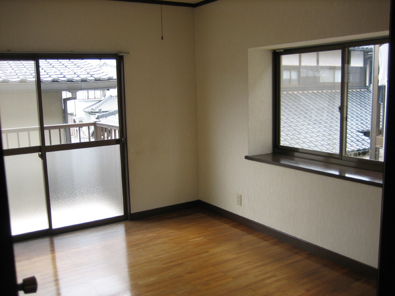 Living and room. Spacious in all rooms 6 tatami mats or more!