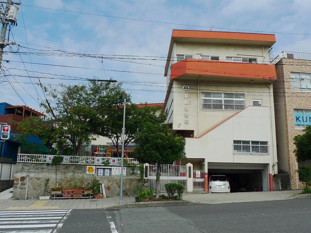 kindergarten ・ Nursery. Shishin to kindergarten 200m