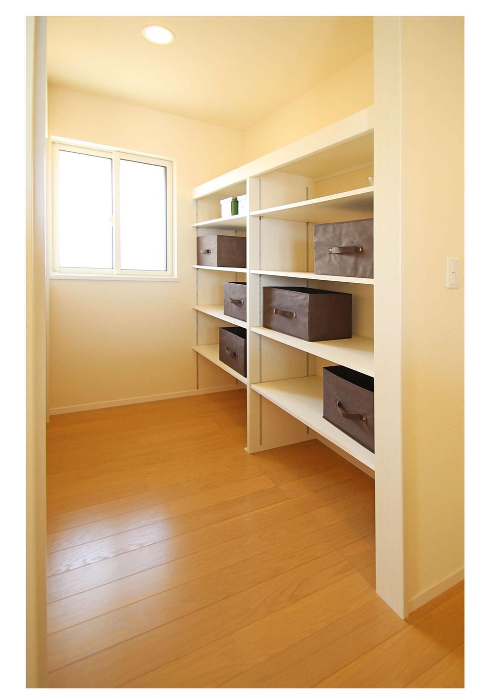 Receipt. Second floor sanitary storage