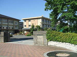 high school ・ College. Hiroshima Prefectural Shobara price 致高 school (high school ・ NCT) to 955m