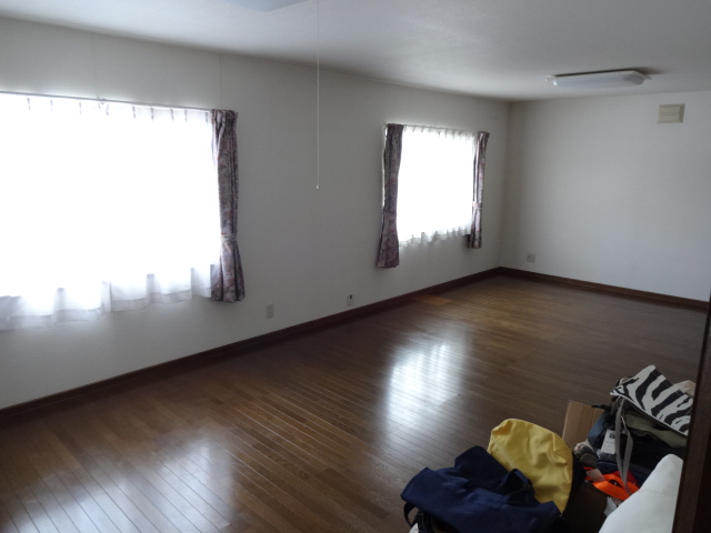 Other room space.  ※ It is during clean up but is 2F Western-style. 