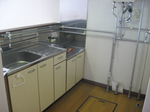 Kitchen. Simple and easy to use kitchen ☆ 