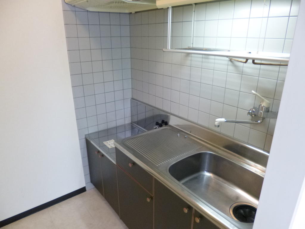 Kitchen. Widely sink of space, Ease of use seems to have dishwashing ☆