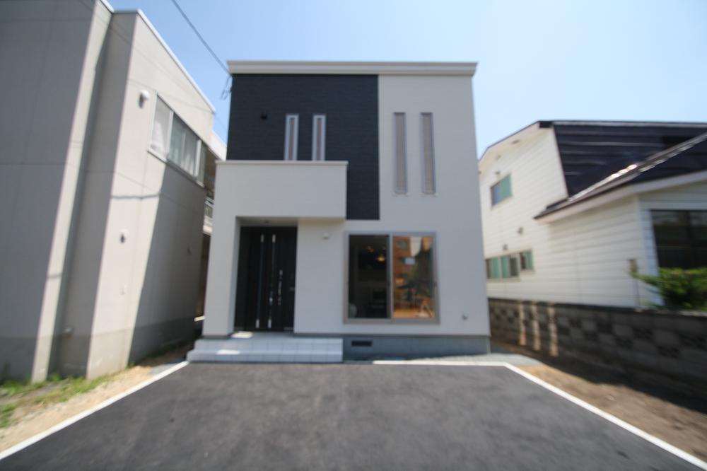 Local appearance photo. Yang per good