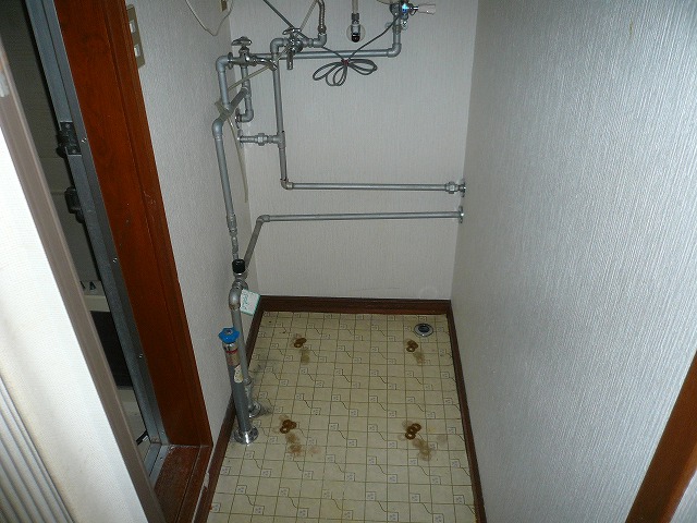 Other Equipment. Laundry drain outlet