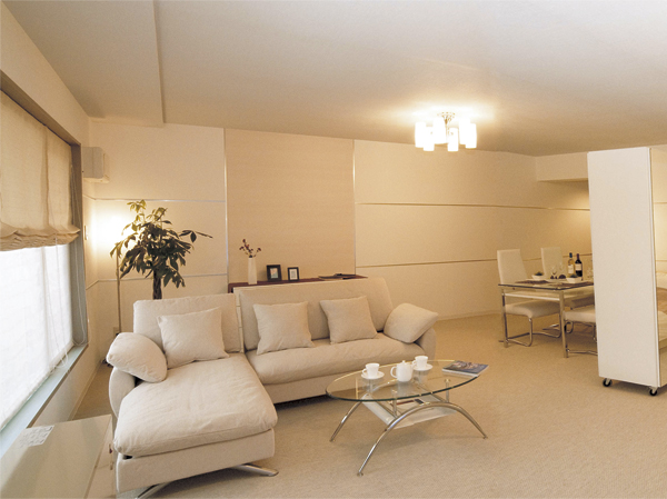 Living.  [Large Room] Luxury and spacious space Produce a hotel-like atmosphere (Model Room B1 type)