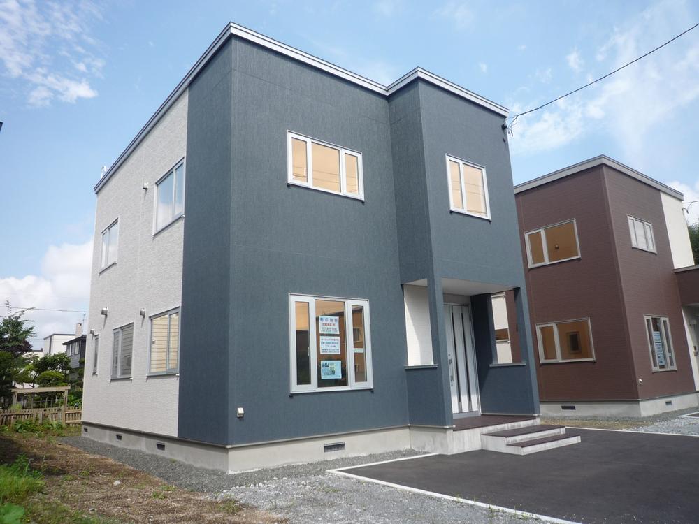 Local appearance photo