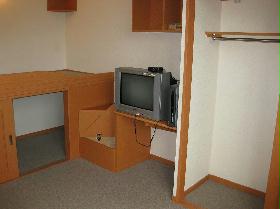 Living and room. Full accommodated