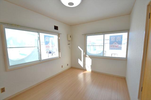 Non-living room